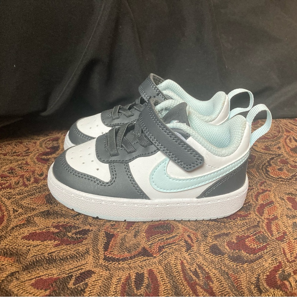 Nike baby 6c